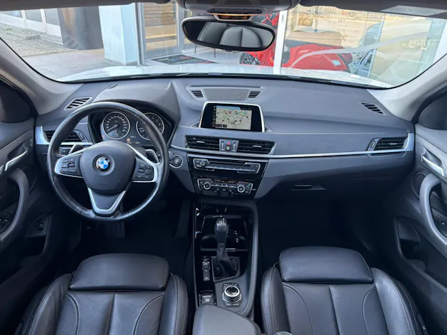 BMW X1 xDrive 20i Sport Line Steptronic