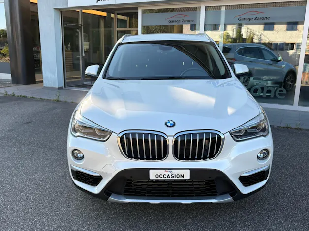BMW X1 xDrive 20i Sport Line Steptronic