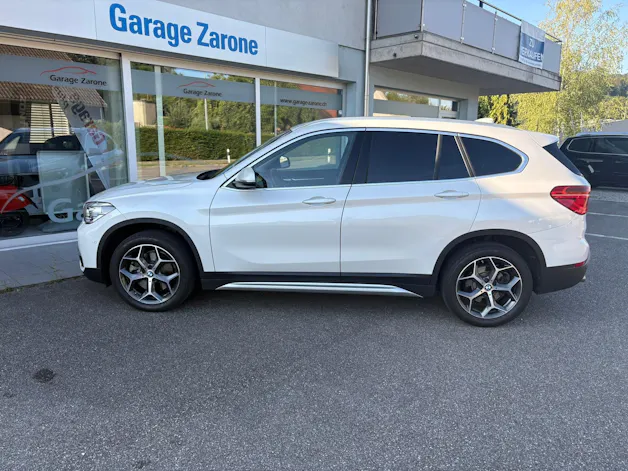 BMW X1 xDrive 20i Sport Line Steptronic