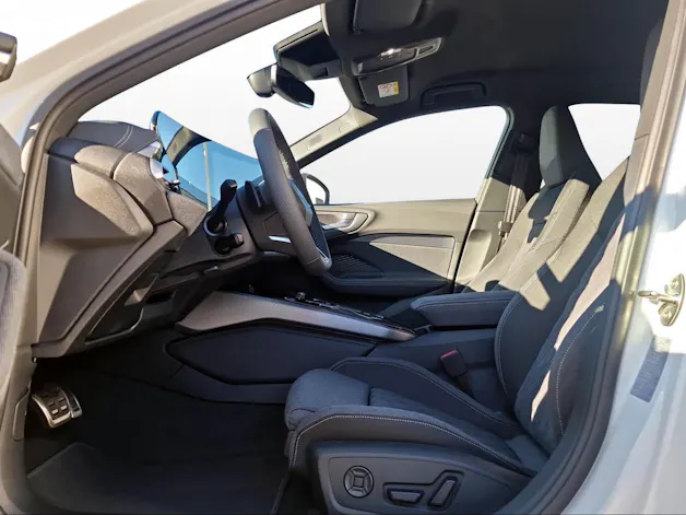 Audi A5 Avant TDI quattro 150 kW Attraction S tronic