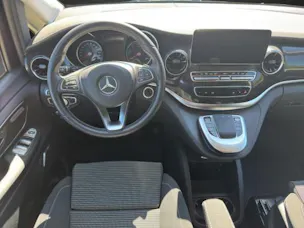 MERCEDES-BENZ EQV 300