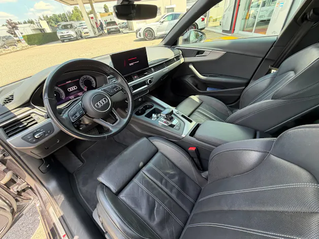Audi A4 Avant 40 TDI S line quattro S-tronic