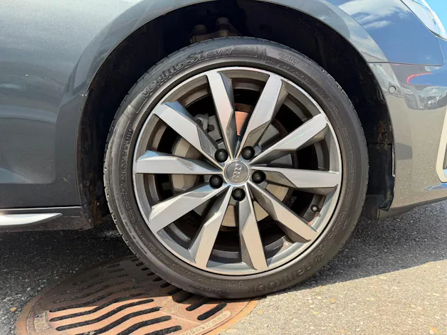 Audi A4 Avant 40 TDI S line quattro S-tronic
