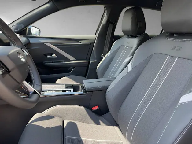 Opel Astra 1.6 PHEV GS A