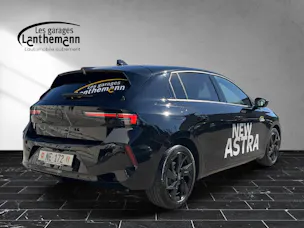 Opel Astra 1.2i Turbo Swiss Plus A