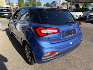 HYUNDAI i20 1.0 T-GDi Amplia