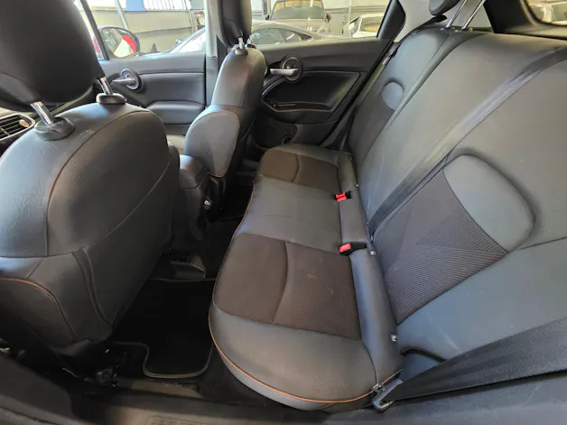 Fiat 500X 1.0 GSE Lounge Swiss Edition