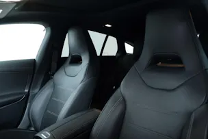 Mercedes-Benz CLA Shooting Brake 250 4Matic 7G-DCT AMG Line