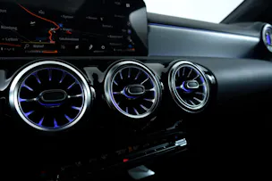 Mercedes-Benz CLA Shooting Brake 250 4Matic 7G-DCT AMG Line