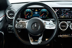 Mercedes-Benz CLA Shooting Brake 250 4Matic 7G-DCT AMG Line