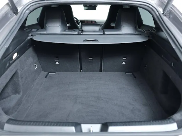 Mercedes-Benz CLA Shooting Brake 250 4Matic 7G-DCT AMG Line