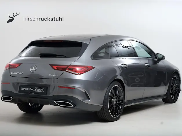 Mercedes-Benz CLA Shooting Brake 250 4Matic 7G-DCT AMG Line