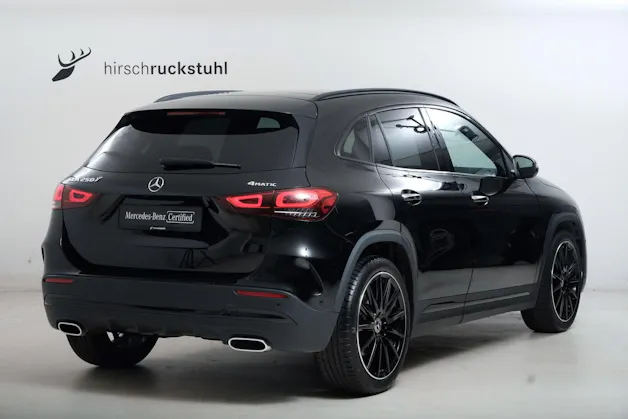 Mercedes-Benz GLA 250 4Matic AMG Line 8G-DCT