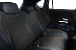 Mercedes-Benz GLA 250 4Matic AMG Line 8G-DCT