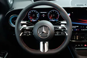 MERCEDES-BENZ GLB 220 4Matic 8G-Tronic