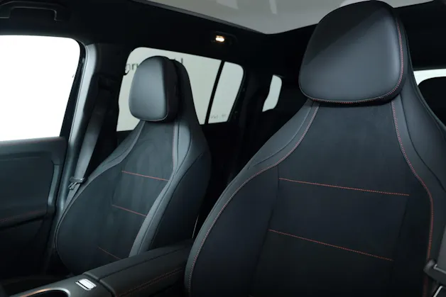 Mercedes-Benz GLB 220 4Matic 8G-Tronic