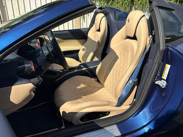 Ferrari 812 GTS