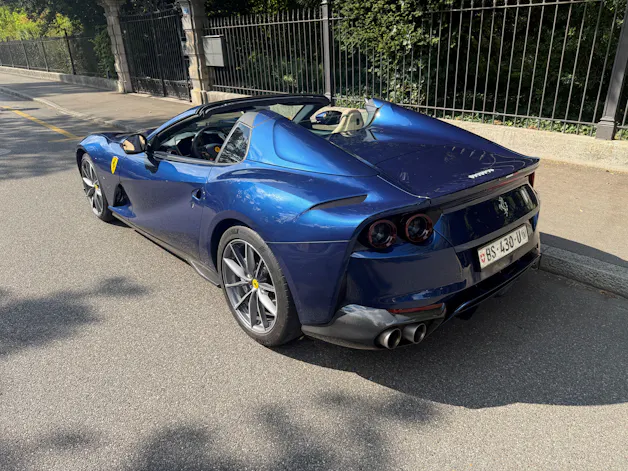 Ferrari 812 GTS