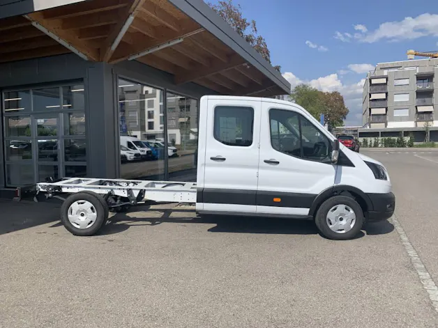 Ford Transit Chassis Doppelkabine 350 L3 2.0 EcoBlue 165 Trend