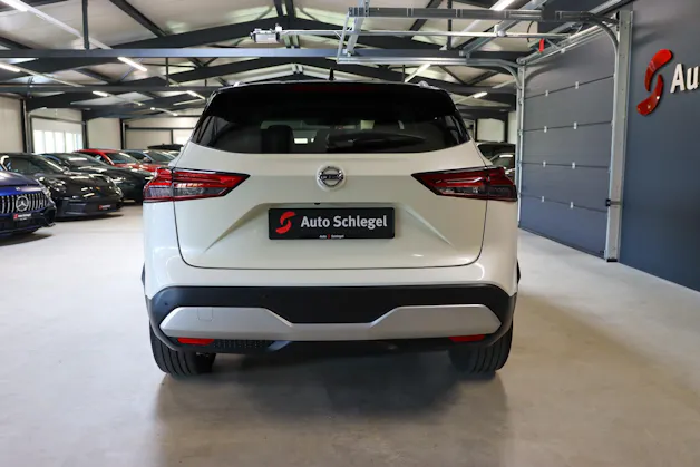 Nissan Qashqai 1.3 DIG-T MHEV Premiere Edition Xtronic