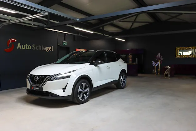 Nissan Qashqai 1.3 DIG-T MHEV Premiere Edition Xtronic