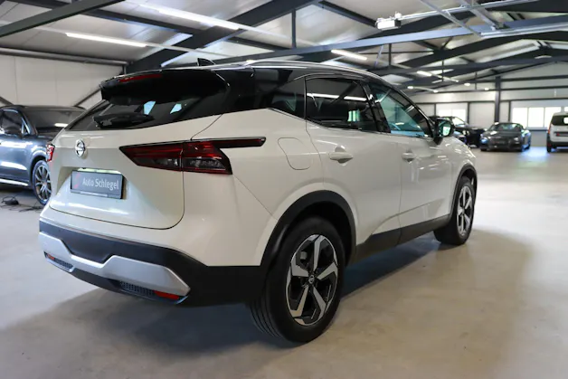 Nissan Qashqai 1.3 DIG-T MHEV Premiere Edition Xtronic