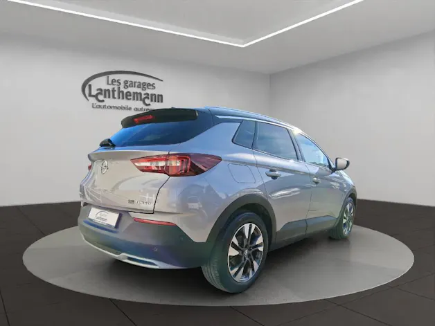 Opel Grandland X 1.2i TP Ultimate