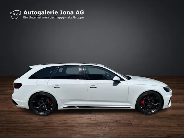 Audi RS4 Avant 2.9 V6 TFSI quattro T-Tronic