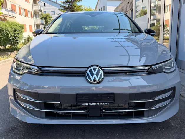 VW Golf Variant 1.5 eTSI DSG 150 PS GOAL *** ANHÄNGEKUPPLUNG & 5 JAHRE VW WERKSGARANTIE ***
