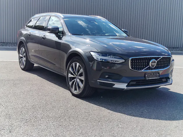 Volvo V90 Cross Country B5 Benzin MHD Plus AWD Geartronic