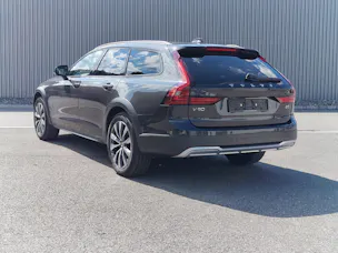 Volvo V90 Cross Country B5 Benzin MHD Plus AWD Geartronic