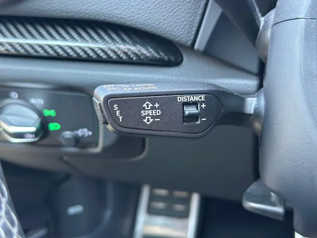 Audi RS3 Limousine 2.5 TSI quattro S-tronic