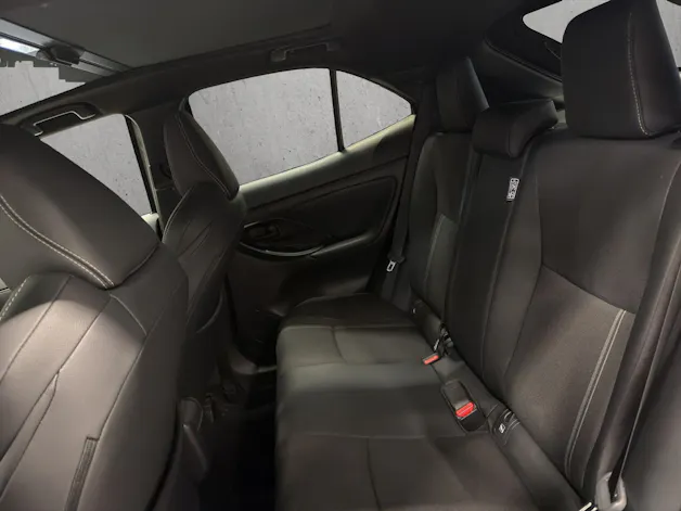 Toyota Yaris Cross 1.5 VVT-i HSD Premiere Edition AWD-i
