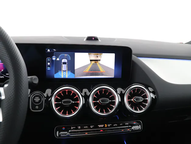 Mercedes-Benz GLA 200 Night Star 7G-D
