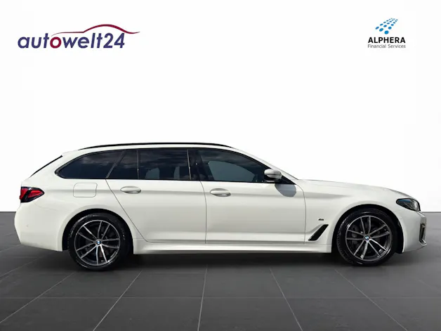 BMW 530d xDrive 48V Touring M Sport Steptronic