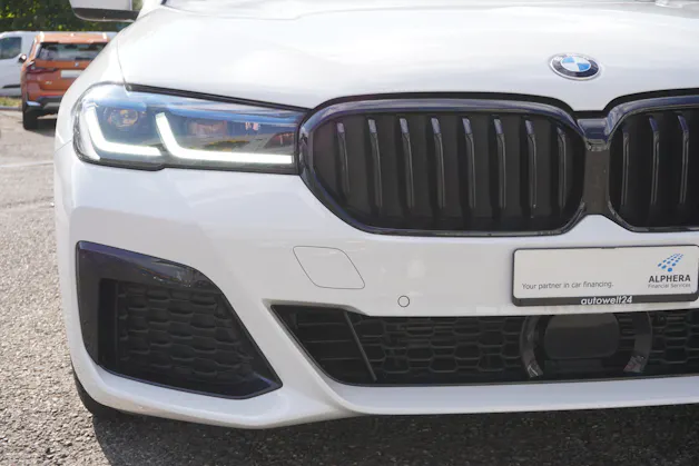 BMW 530d xDrive 48V Touring M Sport Steptronic