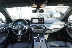 BMW 530d xDrive 48V Touring M Sport Steptronic