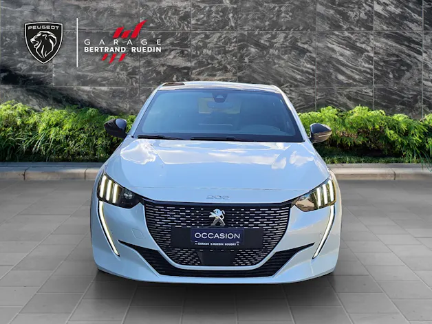 Peugeot 208 1.2 PureTech GT Line EAT8