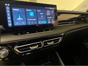MG HS 1.5 HEV Luxury