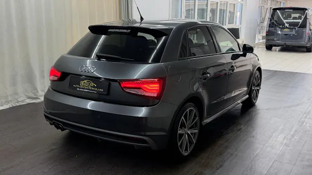 Audi A1 Sportback 1.4 TFSI Sport S-tronic