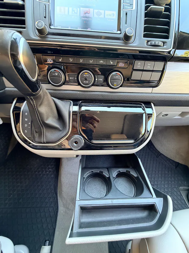 VW T6 California 3000 2.0 TDI 199 Ocean Ed. DSG 4m