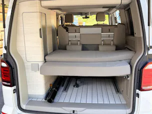 VW T6 California 3000 2.0 TDI 199 Ocean Ed. DSG 4m