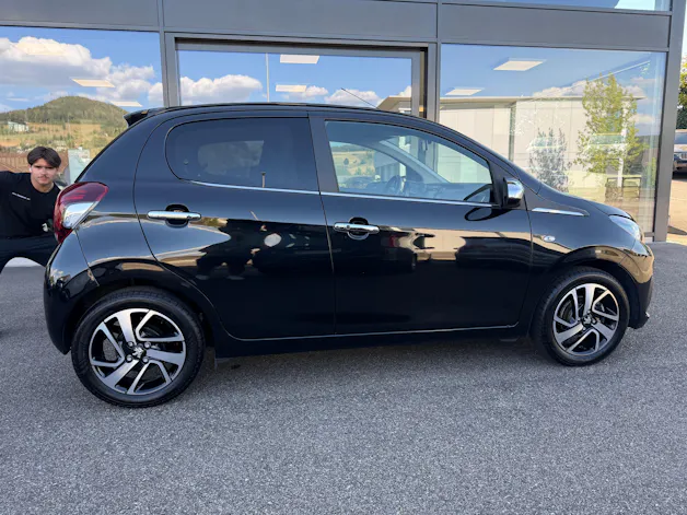 Peugeot 108 1.2 VTi Allure Top