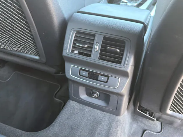 Audi Q5 55 TFSI e PHEV S line quattro S-tronic