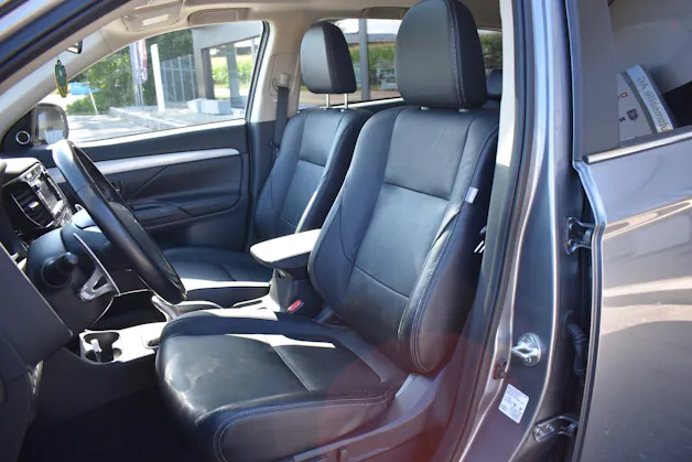 Mitsubishi Outlander 2.0 PHEV Intense