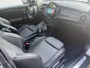 MINI Cooper Steptronic DKG