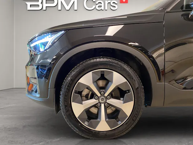 Volvo XC40 2.0 B4 MH Plus Dark