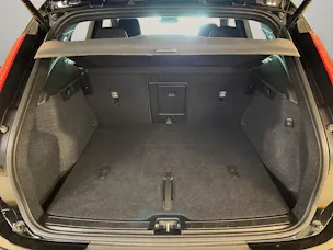 Volvo XC40 2.0 B4 MH Plus Dark