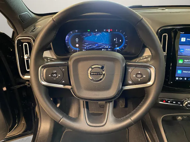 Volvo XC40 2.0 B4 MH Plus Dark