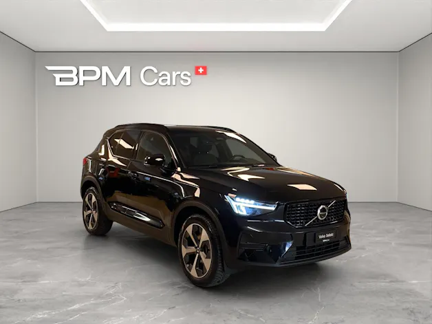 Volvo XC40 2.0 B4 MH Plus Dark